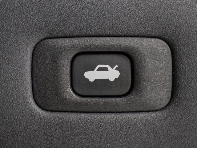 クラウンハイブリッド G-エグゼクティブ (禁煙車)(モデリスタフルエアロ)(黒本革)(シートヒーター)(エアシート)(デジタルインナーミラー)(セーフティパッケージ)(BSM)(アダプティブハイビーム)(レーダークルーズ)(プリクラッシュ)(10枚目)