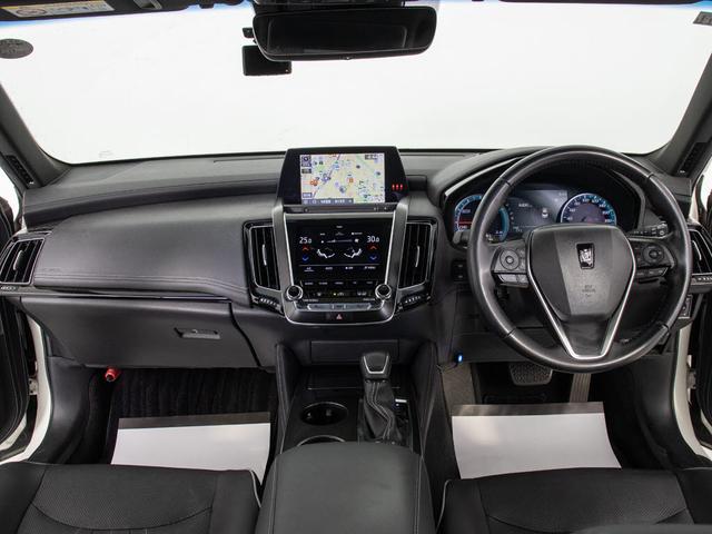 クラウンハイブリッド RSアドバンス (禁煙車)(サンルーフ)(黒本革)(BSM)(フルエアロ)(シートヒーター)(エアシート)(AC100V)(セーフティセンス)(レーダークルーズ)(プリクラッシュ)(SDナビ)(Bluetooth)(20枚目)