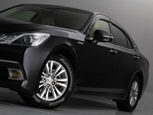 クラウンハイブリッド ロイヤルサルーンG 後席モニター(衝突軽減ブレーキ)(踏み間違い防止機能)(レーダークルーズ)アドバンストパッケージ Blutooth対応 HDDマルチナビ イージークローザー プリクラッシュ クリアランスソナー(25枚目)