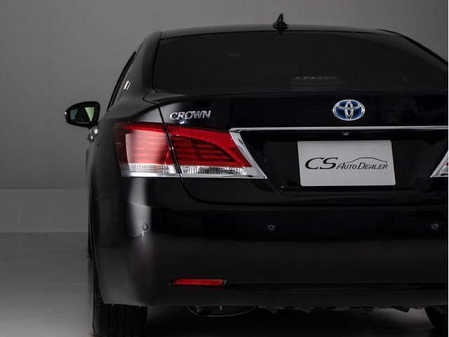 クラウンハイブリッド ロイヤルサルーンG 後席モニター(衝突軽減ブレーキ)(踏み間違い防止機能)(レーダークルーズ)アドバンストパッケージ Blutooth対応 HDDマルチナビ イージークローザー プリクラッシュ クリアランスソナー(28枚目)