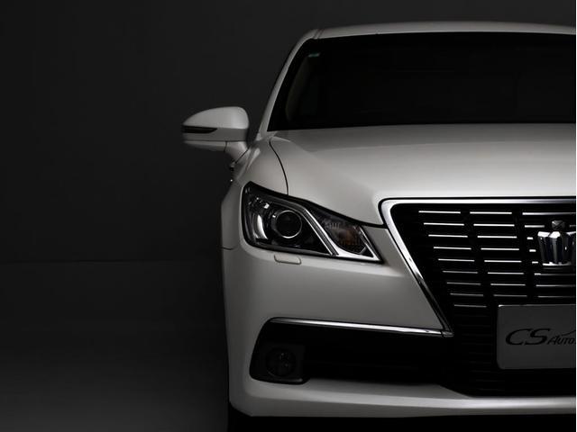 クラウンハイブリッド ロイヤルサルーンG (ベージュ本革シート)(記録簿7枚)アダプティブハイビーム イージークローザー シートメモリー 後席VIP Blutooth対応 レギュラーガソリン仕様 シート&ステアリングヒーター HDDマルチ(21枚目)