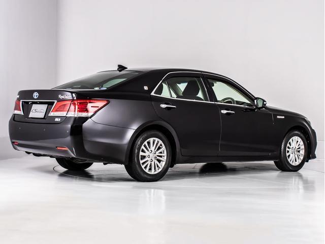 クラウンハイブリッド ロイヤルサルーン リアモニター 後期型(黒本革シート)(パノラミックビューモニター)(トヨタセーフティセンス)衝突軽減ブレーキ 踏み間違い防止機能 車線逸脱抑制LDA レーダークルーズ オートマチックハイビーム(16枚目)