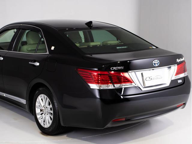 クラウンハイブリッド ロイヤルサルーンG 後期(禁煙車)(フラクセン本革シート)(トヨタセーフティセンス)(リヤコンフォートパッケージ)衝突軽減ブレーキ 車線逸脱抑制LDA レーダークルーズ BSM アダプティブハイビーム Bluetooth(24枚目)
