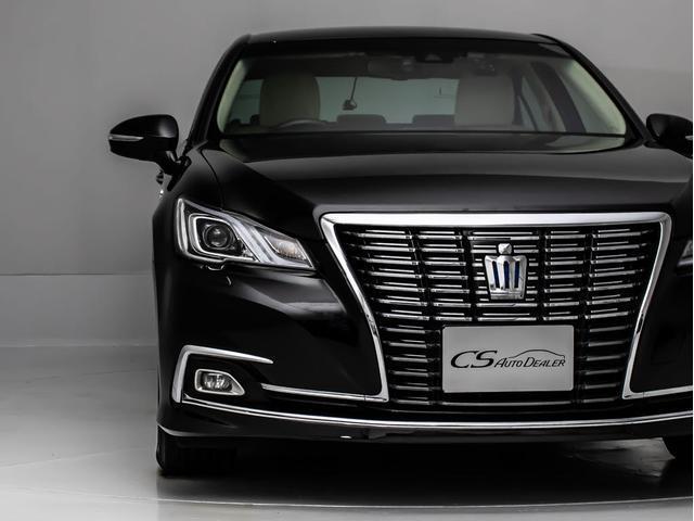 クラウンハイブリッド ロイヤルサルーンＧ　リアモニター　後期型（トヨタセーフティセンス）（衝突軽減ブレーキ）（車線逸脱抑制ＬＤＡ）レーダークルーズ　アダプティブハイビーム　シートメモリー　Ｂｌｕｅｔｏｏｔｈ対応　シート＆ステアリングヒーター（23枚目）