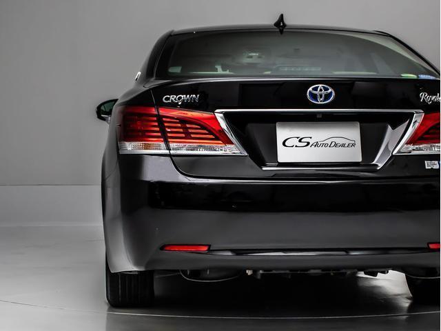 クラウンハイブリッド ロイヤルサルーンＧ　リアモニター　後期型（トヨタセーフティセンス）（衝突軽減ブレーキ）（車線逸脱抑制ＬＤＡ）レーダークルーズ　アダプティブハイビーム　シートメモリー　Ｂｌｕｅｔｏｏｔｈ対応　シート＆ステアリングヒーター（24枚目）