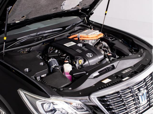 クラウンハイブリッド ロイヤルサルーン 後期型(禁煙車)(フルエアロ)(オプション17インチアルミ)Blutooth対応 レギュラーガソリン仕様 クリアランスソナー バックカメラ SDマルチナビ ブルーレイ対応 シート&ステアリングヒーター(27枚目)