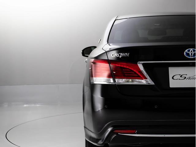 クラウンハイブリッド ロイヤルサルーン 後期型(フラクセン本革シート)(フルエアロ)クリアランスソナー Bluetooth対応 レギュラーガソリン仕様 エアシート シート&ステアリングヒーター LEDヘッドライト&フォグランプ(25枚目)
