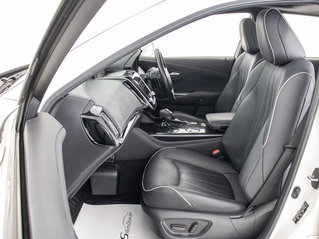 クラウンハイブリッド RSアドバンス (禁煙車)(黒本革)(サンルーフ)(フルエアロ)(シートヒーター)(エアシート)(セーフティセンス)(レーダークルーズ)(プリクラッシュ)(レギュラーガソリン仕様)(シートメモリー)(SDマルチナビ)(15枚目)