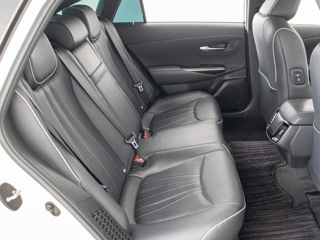 クラウンハイブリッド RSアドバンス (禁煙車)(黒本革)(サンルーフ)(フルエアロ)(シートヒーター)(エアシート)(セーフティセンス)(レーダークルーズ)(プリクラッシュ)(レギュラーガソリン仕様)(シートメモリー)(SDマルチナビ)(16枚目)