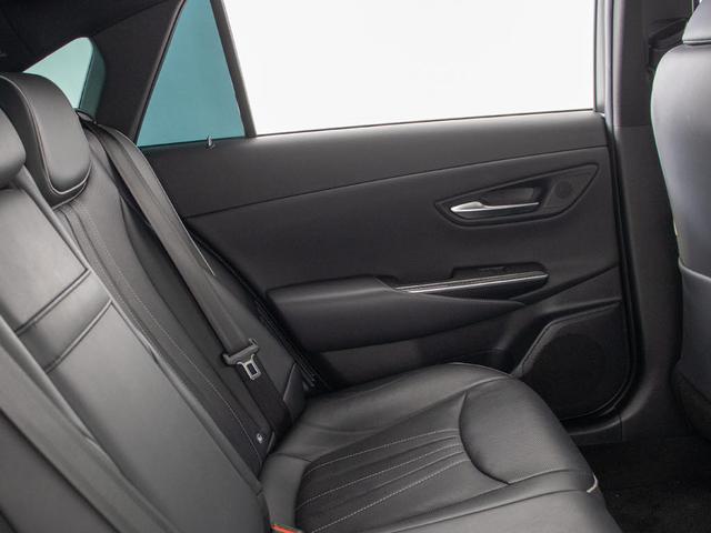 クラウンハイブリッド RSアドバンス (禁煙車)(黒本革)(サンルーフ)(フルエアロ)(シートヒーター)(エアシート)(セーフティセンス)(レーダークルーズ)(プリクラッシュ)(レギュラーガソリン仕様)(シートメモリー)(SDマルチナビ)(19枚目)