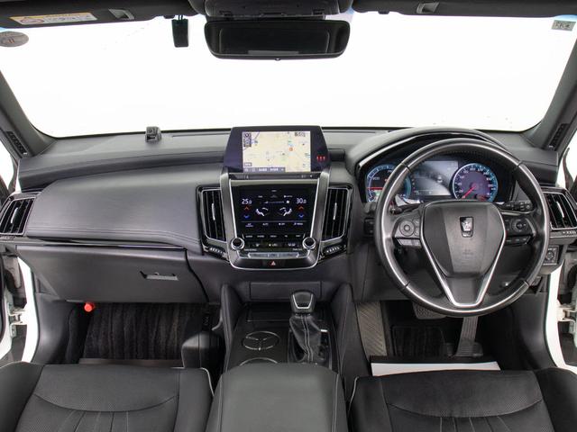 クラウンハイブリッド RSアドバンス (禁煙車)(黒本革)(サンルーフ)(フルエアロ)(シートヒーター)(エアシート)(セーフティセンス)(レーダークルーズ)(プリクラッシュ)(レギュラーガソリン仕様)(シートメモリー)(SDマルチナビ)(21枚目)