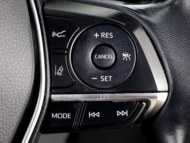 クラウンハイブリッド RSアドバンス (後期型)(黒本革)(禁煙車)(パノラミックビュー)(フルエアロ)(シートヒーター)(エアシート)(デジタルインナーミラー)(セーフティパッケージ)(12.3インチSDマルチナビ)(BSM)(HUD)(9枚目)
