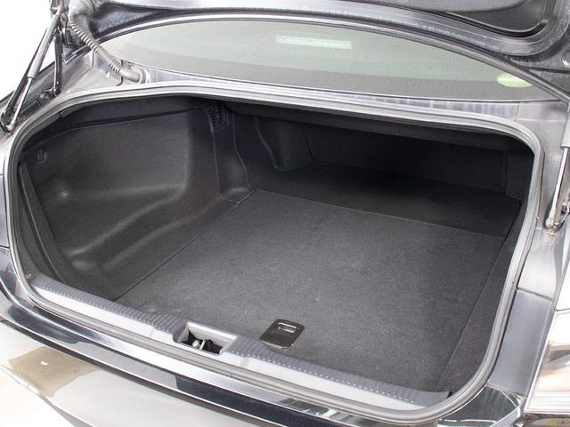 クラウンハイブリッド RSアドバンス (後期型)(黒本革)(禁煙車)(パノラミックビュー)(フルエアロ)(シートヒーター)(エアシート)(デジタルインナーミラー)(セーフティパッケージ)(12.3インチSDマルチナビ)(BSM)(HUD)(12枚目)