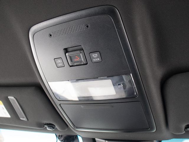 クラウンハイブリッド RSアドバンス (後期型)(黒本革)(禁煙車)(パノラミックビュー)(フルエアロ)(シートヒーター)(エアシート)(デジタルインナーミラー)(セーフティパッケージ)(12.3インチSDマルチナビ)(BSM)(HUD)(28枚目)