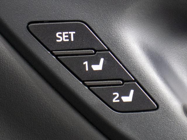 クラウンハイブリッド RSアドバンス (後期型)(黒本革)(禁煙車)(パノラミックビュー)(フルエアロ)(シートヒーター)(エアシート)(デジタルインナーミラー)(セーフティパッケージ)(12.3インチSDマルチナビ)(BSM)(HUD)(29枚目)