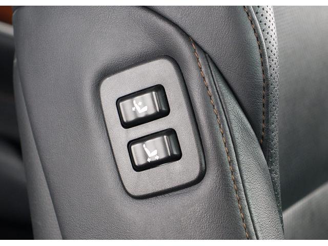 クラウンマジェスタ Fバージョン (禁煙車)(黒本革)(フルエアロ)(20インチアルミホイール)(プレミアムサウンド)(シートヒーター)(エアシート)(イージークローザー)(レーダークルーズ)(プリクラッシュ)(クリアランスソナー)(31枚目)