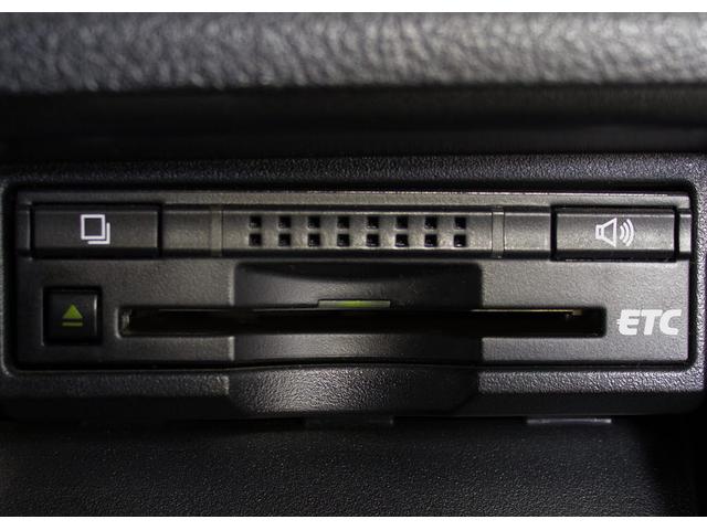 クラウンマジェスタ Fバージョン (禁煙車)(黒本革)(フルエアロ)(20インチアルミホイール)(プレミアムサウンド)(シートヒーター)(エアシート)(イージークローザー)(レーダークルーズ)(プリクラッシュ)(クリアランスソナー)(37枚目)