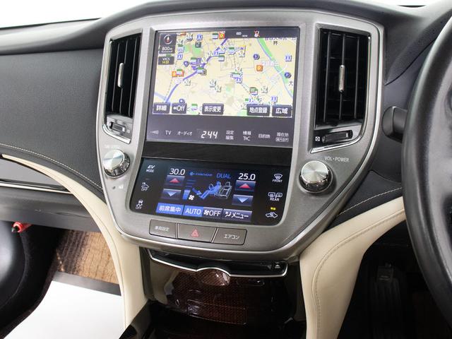 クラウンハイブリッド ロイヤルサルーンG (後期型)(禁煙車)(BSM)(後席VIP)(レーダークルーズ)(プリクラッシュ)(シートヒーター)(ステアリングヒーター)(イージークローザー)(SDマルチナビ)(レギュラーガソリン仕様)(36枚目)