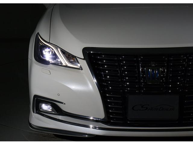 クラウンハイブリッド ロイヤルサルーンG (禁煙車)(後期型)(モデリスタフルエアロ)(本革)(後席VIP)(シートヒーター)(エアシート)(ステアリングヒーター)(レーダークルーズ)(衝突軽減)(クリアランスソナー)(BSM)(SDナビ)(21枚目)