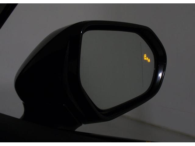 クラウンハイブリッド ＲＳアドバンス　（サンルーフ）（ワンオーナー）（パノラミックビュー）（黒本革）（シートヒーター）（エアシート）（セーフティセンス）（レーダークルーズ）（プリクラッシュ）（ＢＳＭ）（障害物センサー）（ＳＤマルチナビ）（7枚目）