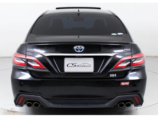 クラウンハイブリッド ＲＳアドバンス　（サンルーフ）（ワンオーナー）（パノラミックビュー）（黒本革）（シートヒーター）（エアシート）（セーフティセンス）（レーダークルーズ）（プリクラッシュ）（ＢＳＭ）（障害物センサー）（ＳＤマルチナビ）（14枚目）