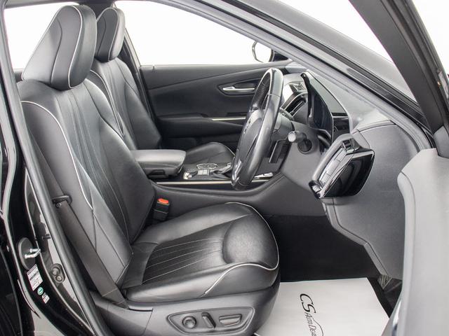 クラウンハイブリッド ＲＳアドバンス　（サンルーフ）（ワンオーナー）（パノラミックビュー）（黒本革）（シートヒーター）（エアシート）（セーフティセンス）（レーダークルーズ）（プリクラッシュ）（ＢＳＭ）（障害物センサー）（ＳＤマルチナビ）（22枚目）