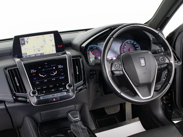 クラウンハイブリッド ＲＳアドバンス　（サンルーフ）（ワンオーナー）（パノラミックビュー）（黒本革）（シートヒーター）（エアシート）（セーフティセンス）（レーダークルーズ）（プリクラッシュ）（ＢＳＭ）（障害物センサー）（ＳＤマルチナビ）（30枚目）