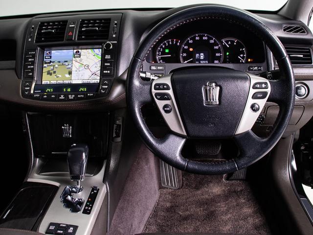 クラウン 2.5アスリート アニバーサリーエディション 後期型(サンルーフ)(専用黒本革シート)(特別仕様車)(クリアランスソナー)HDDマルチナビ BLuetooth対応 レギュラーガソリン仕様 バックカメラ&サイドカメラ 専用インテリア&エクステリア(34枚目)