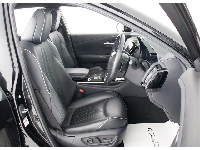 クラウンハイブリッド ＲＳアドバンス　（黒本革）（フルエアロ）（全車速レーダークルーズ）（プリクラッシュ）（セーフティパッケージ）（デジタルインナーミラー）（シートヒーター）（エアシート）（ＳＤマルチナビ）（レギュラーガソリン仕様）（15枚目）