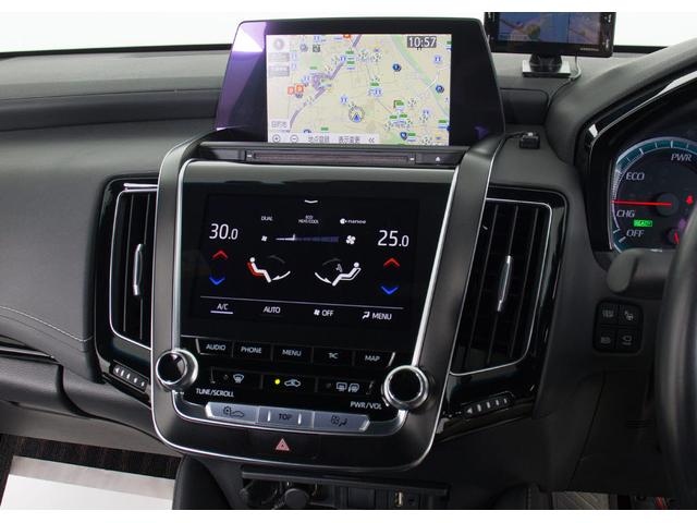 クラウンハイブリッド ＲＳアドバンス　（黒本革）（フルエアロ）（全車速レーダークルーズ）（プリクラッシュ）（セーフティパッケージ）（デジタルインナーミラー）（シートヒーター）（エアシート）（ＳＤマルチナビ）（レギュラーガソリン仕様）（20枚目）