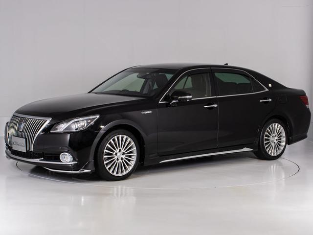 クラウンマジェスタ Ｆバージョン　（禁煙車）（オプション１８インチアルミ）（黒本革シート）（フルエアロ）衝突軽減ブレーキ　踏み間違い防止機能　ＢＳＭ　レーダークルーズ　アダプティブハイビーム　点検整備記録簿５枚　Ｂｌｕｅｔｏｏｔｈ対応（16枚目）