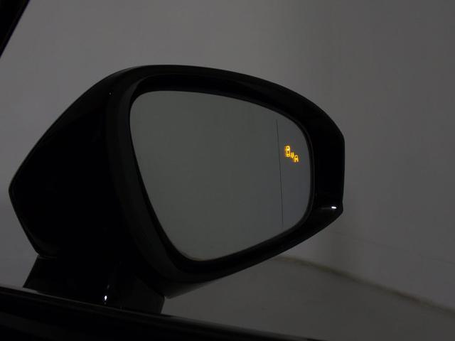 クラウンマジェスタ Fバージョン 禁煙/サンルーフ/黒本革/プレミアムSS/OP18AW /フルエアロ/BSM/プリクラッシュセーフティー/レーダークルーズ/アダプティブハイビーム/後席リクライニング/イージークロージャー(10枚目)