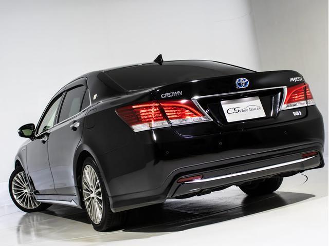 クラウンマジェスタ Fバージョン 後期型(禁煙車)(黒本革シート)(オプション18インチアルミ)(フルエアロ)(セーフティセンス)衝突軽減ブレーキ 踏み間違い防止機能 車線逸脱抑制LDA BSM アダプティブハイビーム 後席VIP仕様(21枚目)