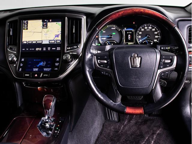 クラウンマジェスタ Fバージョン 後期型(禁煙車)(黒本革シート)(オプション18インチアルミ)(フルエアロ)(セーフティセンス)衝突軽減ブレーキ 踏み間違い防止機能 車線逸脱抑制LDA BSM アダプティブハイビーム 後席VIP仕様(33枚目)