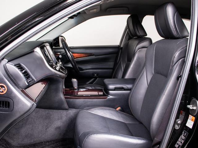 クラウンマジェスタ Fバージョン 後期型(禁煙車)(黒本革シート)(オプション18インチアルミ)(フルエアロ)(セーフティセンス)衝突軽減ブレーキ 踏み間違い防止機能 車線逸脱抑制LDA BSM アダプティブハイビーム 後席VIP仕様(35枚目)