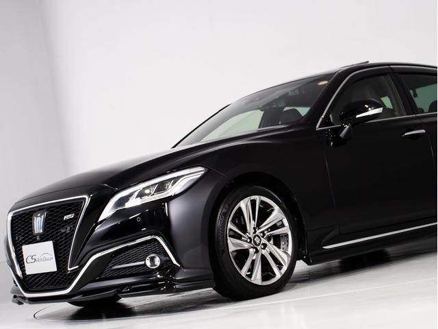 クラウンハイブリッド ＲＳアドバンス　後期型（サンルーフ）（黒本革シート）（パノラミックビューモニター）（セーフティセンス）（デジタルインナーミラー）（フルエアロ）シーケンシャルウィンカー　衝突軽減　踏み間違い防止　車線逸脱抑制ＬＴＡ（23枚目）