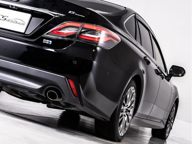 クラウンハイブリッド Ｇ－エグゼクティブ　（禁煙車）（黒本革シート）（パノラミックビューモニター）（デジタルインナーミラー）（トヨタセーフティパッケージプラス）衝突軽減ブレーキ　踏み間違い防止機能　車線逸脱抑制ＬＴＡ　レーダークルーズ（19枚目）