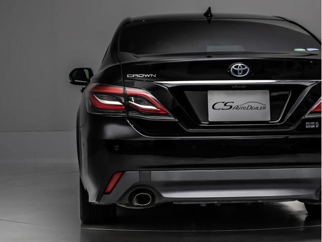 クラウンハイブリッド Ｇ－エグゼクティブ　（禁煙車）（黒本革シート）（パノラミックビューモニター）（デジタルインナーミラー）（トヨタセーフティパッケージプラス）衝突軽減ブレーキ　踏み間違い防止機能　車線逸脱抑制ＬＴＡ　レーダークルーズ（26枚目）