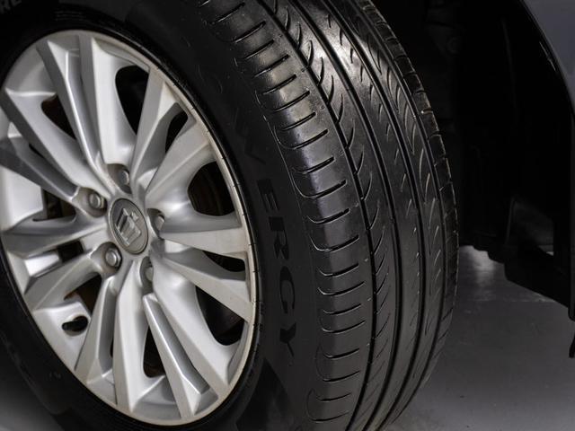 クラウンハイブリッド ロイヤルサルーンG 後席モニター(衝突軽減ブレーキ)(踏み間違い防止機能)(レーダークルーズ)アドバンストパッケージ Blutooth対応 HDDマルチナビ イージークローザー プリクラッシュ クリアランスソナー(29枚目)