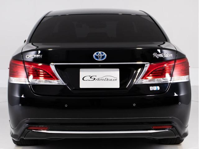 クラウンハイブリッド ロイヤルサルーン　後期型（トヨタセーフティセンス）（フルエアロ）（レイズ２０インチアルミ）（衝突軽減ブレーキ）（踏み間違い防止機能）（車線逸脱抑制ＬＤＡ）レーダークルーズ　オートマチックハイビーム　Ｂｌｕｅｔｏｏｔｈ（16枚目）