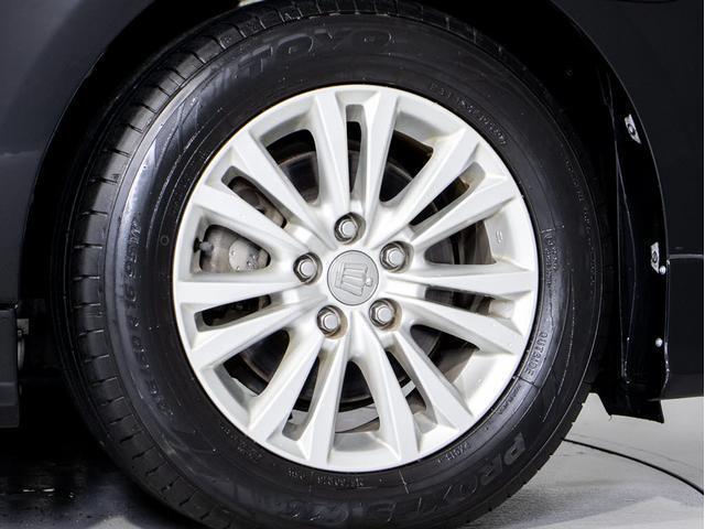 クラウンハイブリッド ロイヤルサルーン　（フラクセン本革シート）（パノラミックビューモニター）（フルエアロ）（衝突軽減ブレーキ）（踏み間違い防止機能）レーダークルーズ　Ｂｌｕｅｔｏｏｔｈ対応　レギュラーガソリン仕様　エアシート　ＨＤＤマルチ（27枚目）