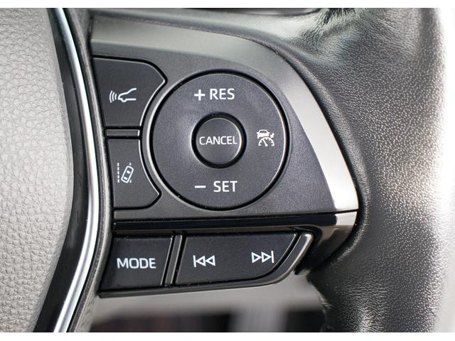 クラウンハイブリッド ＲＳアドバンス　（黒本革）（パノラミックビュー）（ＢＳＭ）（フルエアロ）（禁煙車）（シートヒーター）（エアシート）（セーフティセンス）（レーダークルーズ）（衝突軽減）（デジタルインナーミラー）（パーキングアシスト）（22枚目）
