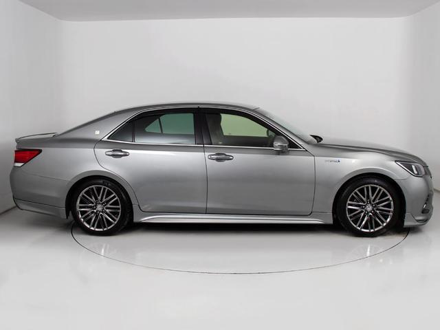 クラウンハイブリッド アスリートS (オプション18インチアルミ)(黒本革)(点検記録簿14枚)(ジャパンカラー白夜)(フルエアロ)(シートヒーター)(エアシート)(オートクルーズ)(SDマルチナビ)(レギュラーガソリン仕様)(17枚目)