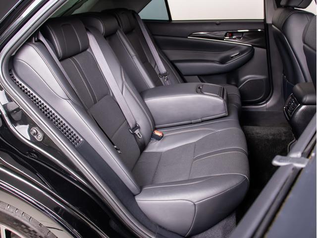 クラウンハイブリッド アスリートＧ　（黒本革シート）（オプション１８インチアルミ）（クリアランスソナー）アダプティブハイビーム　点検記録簿７枚　Ｂｌｕｅｔｏｏｔｈ対応　レギュラーガソリン仕様　エアシート　シートメモリー　点検記録簿７枚（32枚目）