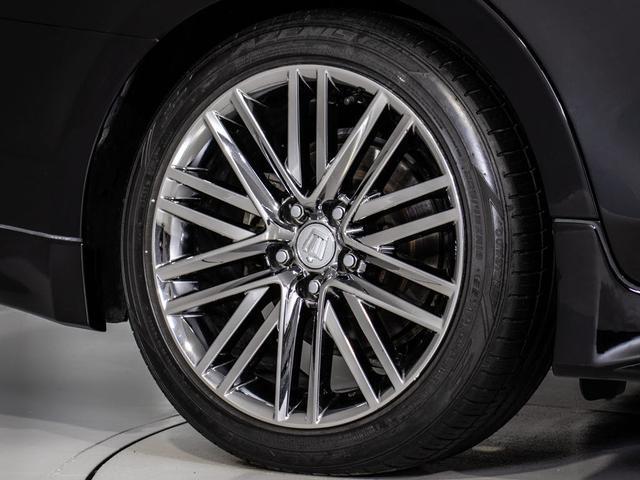 クラウンハイブリッド アスリートＧ　（ワンオーナー）（黒本革シート）（オプション１８インチアルミ）（フルエアロ）アダプティブハイビーム　Ｂｌｕｅｔｏｏｔｈ対応　レギュラーガソリン仕様　エアシート＆シートヒーター　シートメモリー　ＨＤＤ（6枚目）