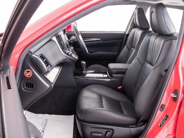 クラウンハイブリッド アスリートＧ　（モモタロウピンクＶｅｒ）（プレミアムサウンド）（サンルーフ）（全周囲カメラ）（オプション１８インチＡＷ）（記録簿２枚）（黒本革）（フルエアロ）（衝突軽減）（踏み間違い防止機能）（レーダークルーズ）（26枚目）