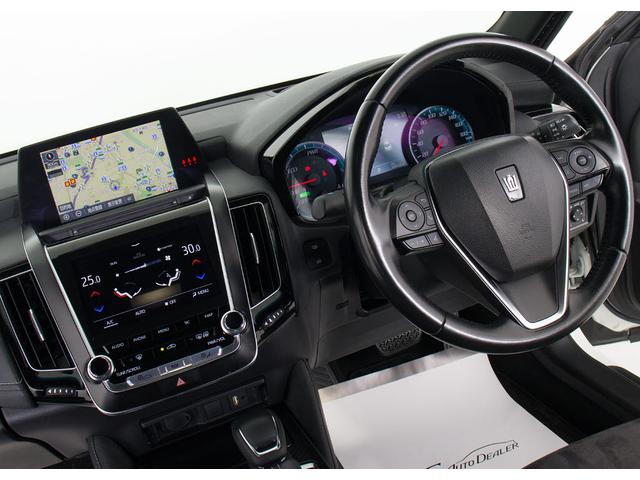 クラウンハイブリッド ＲＳアドバンス　（禁煙車）（ＢＳＭ）（ＨＵＤ）（セーフティセンス）（レーダークルーズ）（プリクラッシュ）（クリアランスソナー）（シーケンシャルウインカー）（ハーフレザー）（シートメモリー）（ＳＤマルチナビ）（32枚目）