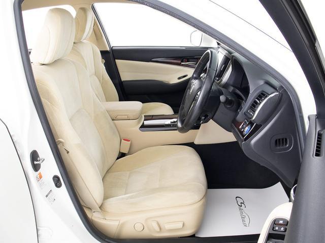 クラウンハイブリッド ロイヤルサルーンＧ　（後期型）（ワンオーナー）（後席ＶＩＰ仕様）（ＢＳＭ）（パーキングアシスト）（レーダークルーズ）（プリクラッシュ）（クリアランスソナー）（シートヒーター）（シートメモリー）（ＳＤマルチナビ）（28枚目）