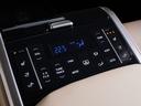 クラウンハイブリッド Ｇ－エグゼクティブ　（プレミアムサウンド）（モデリスタフルエアロ）（本革シート）（トヨタセーフティパッケージ）衝突軽減ブレーキ　踏み間違い防止機能　レーダークルーズ　車線逸脱抑制ＬＴＡ　デジタルインナーミラー　ＳＤマルチ（8枚目）