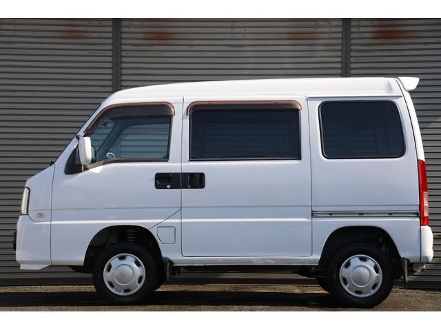 サンバーバン ディアス　最終型　４気筒エンジン　５速マニュアル　４ＷＤ　スーパーチャージャー　リフトアップ（5枚目）